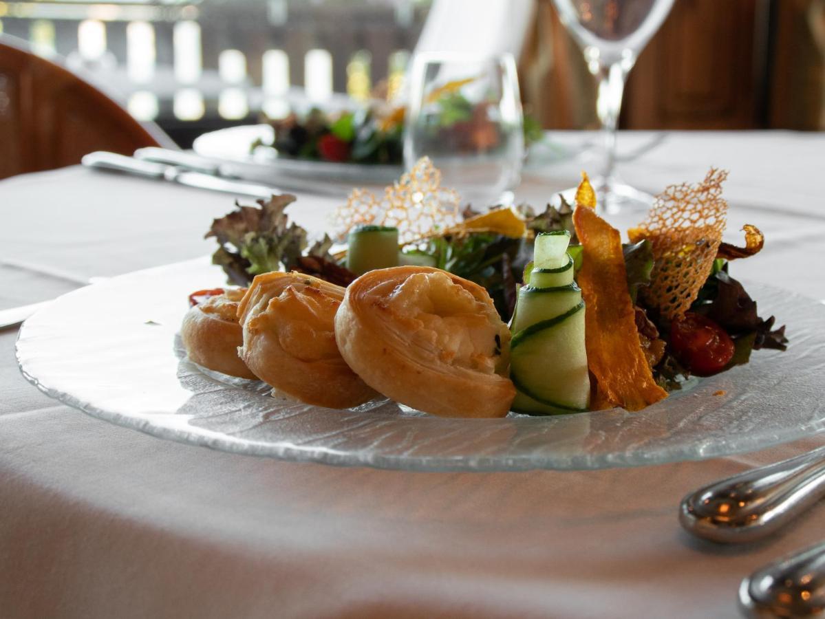 Hotel-Restaurant Le Mont Paisible, Crans-Montana Exterior photo